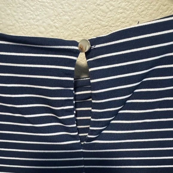 NWT-CALVIN KLEIN Sleeveless Top Size L - Picture 8 of 8